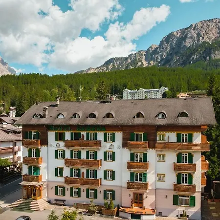 Otel Serena Cortina